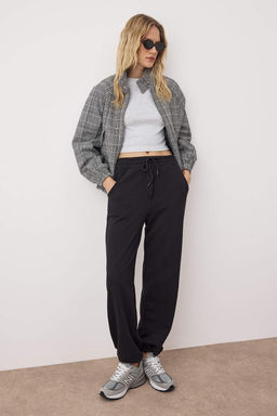 Siyah Beli Lastikli Basic Jogger Kordonlu Orme Esofman Alt? TWOAW26EA00016 - Trendyolmilla фото 2