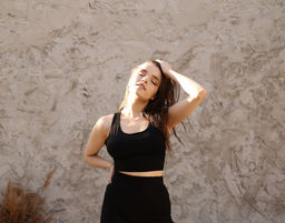 Топ AMORI 6363 черный