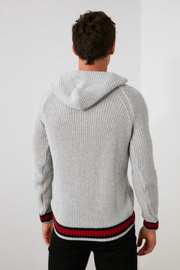 Gri Regular Yunlu Kapusonlu Duz Triko Kazak TMNAW21KZ0399