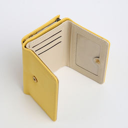 Кошелёк женский на кнопке, 10.5×3×8.5 см, однотонный, жёлтый
