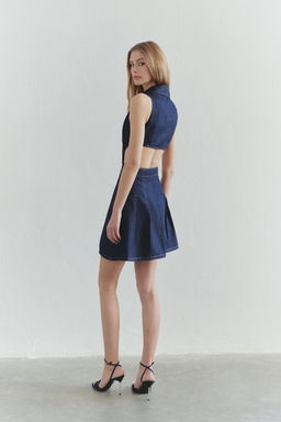 TRENDYOLMILLA Limited Edition Koyu Mavi Cut-Out Pencere Detayl? Gomlek Yaka Mini Denim Elbise TWOSS25EL00505  фото 2