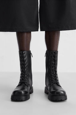 LACE-UP BOOTS WITH CHUNKY SOLE - Zara фото 2