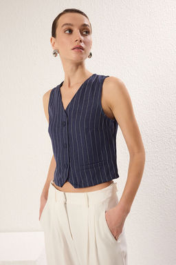 Koyu Lacivert Cizgili Dugmeli Crop Dokuma Bluz TWOSS24BZ00173