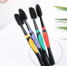 СКИДКА –28% Зубная щетка с бамбуковым углем (1 шт.) - Doma prosto фото 2