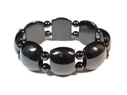 Браслет полукруг 21*17мм, шарик 6мм кварца прессованного (имитация агата черного)
