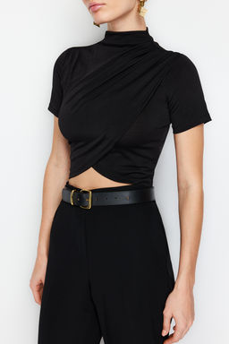 Siyah Dik Yaka K?sa Kollu Drapeli Crop Bluz Orme Bluz TWOSS24BZ00422