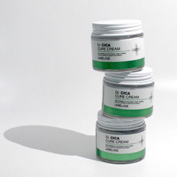 Lebelage Антивозрастной смягчающий крем для лица с центеллой азиатской / Dr. Cica Cure Cream, 70 мл
