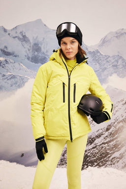 Водоотталкивающее водонепроницаемое пальто стандартной посадки с капюшоном DeFactoFit