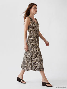 Leopar Desenli Belden Oturtmal? Elbise