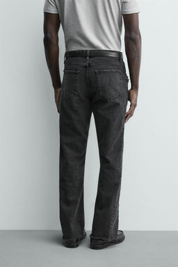 JEANS FLARE FIT ROTOS / Negro - Zara фото 3
