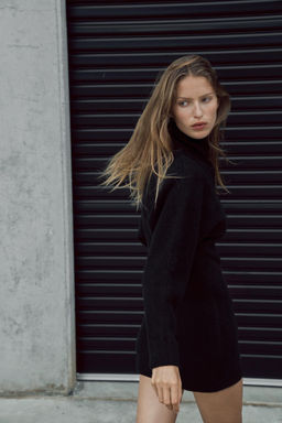 VESTIDO CORTO PUNTO SOFT / Negro - Zara фото 5