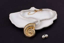 Колье  "Морская симфония" на шнурке + Подарок