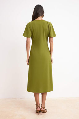 Yag Yesil Bodycon V Yaka Melek Kol K?sa Kollu Krep Orme Elbise TWOSS26EL00471