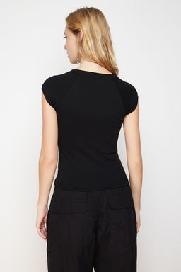 Siyah Ay Kol Fitted/Vucuda Oturan Esnek Orme Bluz TWOSS24BZ00088