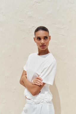 3D ROSE T-SHIRT - Zara фото 3