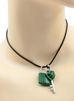 Парная подвеска Ключ - Замок 17*38мм, 20*32мм с малахитом искусственным