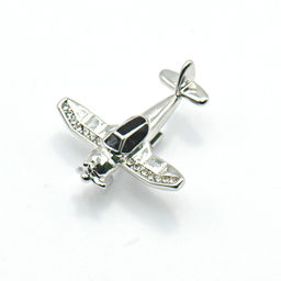 Брошь с эмалью и куб.цирконием