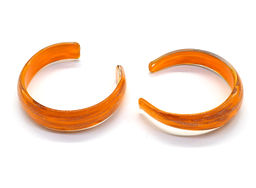 Жесткий браслет из муранского стекла цв.оранжевый