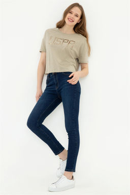 Женская укороченная футболка цвета хаки с круглым вырезом Неожиданная скидка в корзине