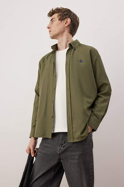 Koyu Haki Regular Fit Nak__ Detayl_ Oxford Kolay _t_lenebilir Smart G_mlek TMNAW25GO00036 - Trendyolmilla фото 2