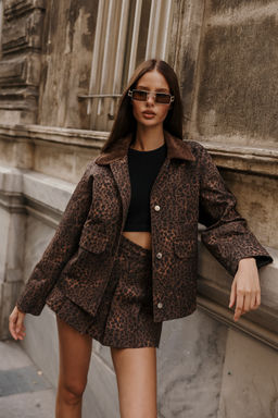 Kahverengi Mini Gabardin %100 Pamuk Leoparl? Sort Etek Sort & Bermuda TWOAW26SR00060