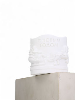 Свеча «Новый год», аромат фиалка, гипс