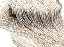 Бусины жемчуг речной галтовка 3*2мм цвет белый, 36см, 140 бусин Радуга камня