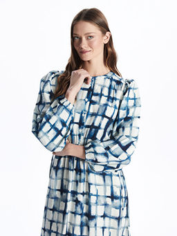 Bisiklet Yaka Desenli Elbise