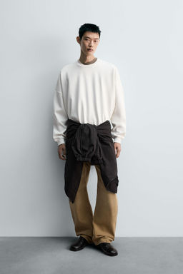 SUDADERA INTERLOCK ETIQUETA / Negro