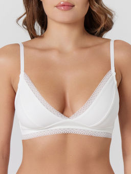 Бюстгальтер женский в белом цвете