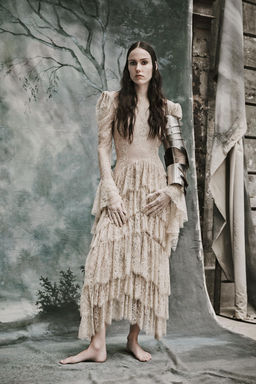 ZW COLLECTION LIMITED EDITION LACE DRESS WITH RUFFLES