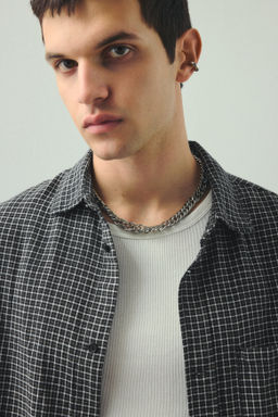 Camisa en mezcla de lino Oversized Fit - H&m фото 4