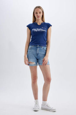 Приталенная футболка с коротким рукавом и круглым вырезом с принтом - Defacto фото 2