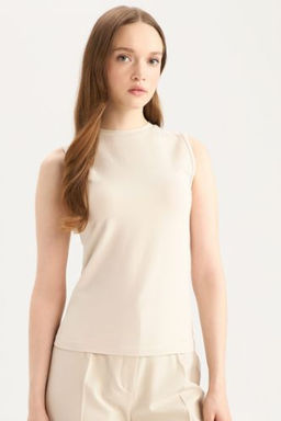 Regular Fit Bisiklet Yaka Basic Duz Kolsuz Atlet