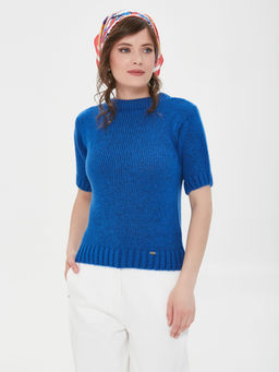 Джемпер вязаный