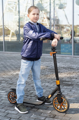 Ветровка детская