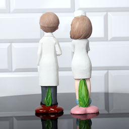 Фигурка Врачи 2 штуки набор / K295 /уп 72/ - Галеонтрейд фото 4