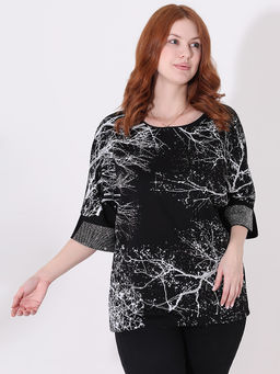 Блузка нарядная со стразами черная с принтом