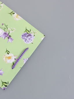 Пакет подарочный ламинированный «Нежный штрих», мятный с сиреневым, 18×22.3×10 см