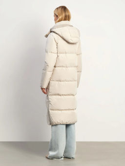 Пуховик с капюшоном - Emka фото 4