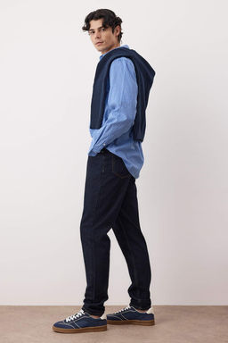 Koyu Lacivert Essential Fit Tutun Dikisli Jeans Kot Pantolon TMNAW23JE00104