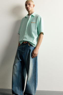 CAMISA BOXY FIT GR?FICOS ESTAMPADOS / Verde - Zara фото 6