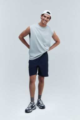 Pantalon corto de entrenamiento en DryMove - H&m фото 3