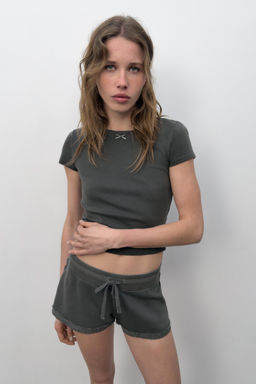 SHORTS LAVADOS ENCAJE / Azul / Gris