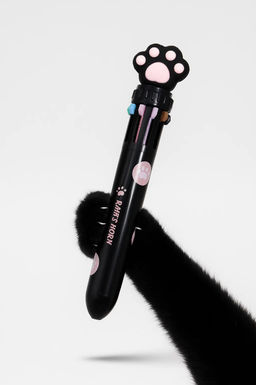 Разноцветная ручка 10 в 1 "Чёрная пушистая лапка"