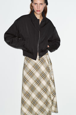 SHORT QUILTED JACKET - Zara фото 4