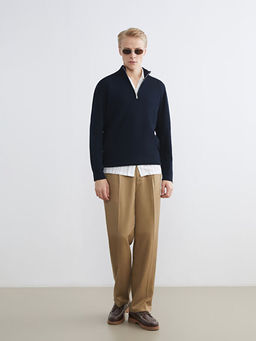 Fermuarl? Dik Yaka Erkek Triko Kazak