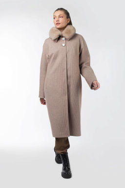 Мех натуральный (песец) Пальто утепленное Холлофайбер 300