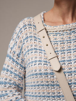 Сумка кожаная через плечо Deboro 30574 светлый крем