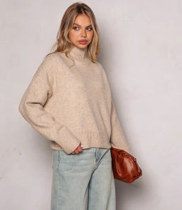 Свитер #ОКТ125001, бежевый